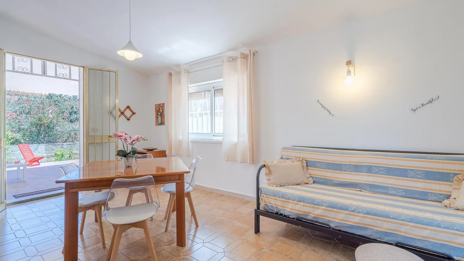Villa Nonna Anna A Plemmirio Syracuse Italien